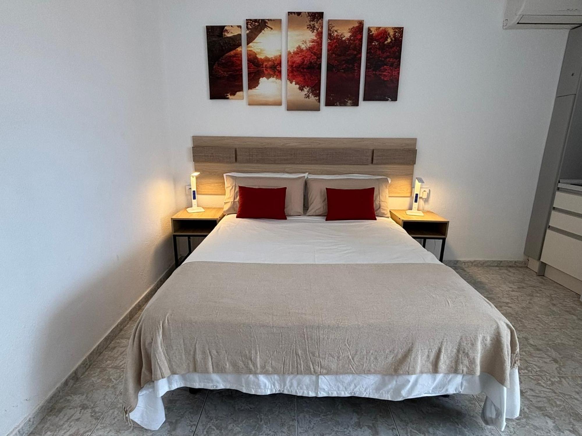 Luceros 310 New Apartment อาลิกันเต ภายนอก รูปภาพ